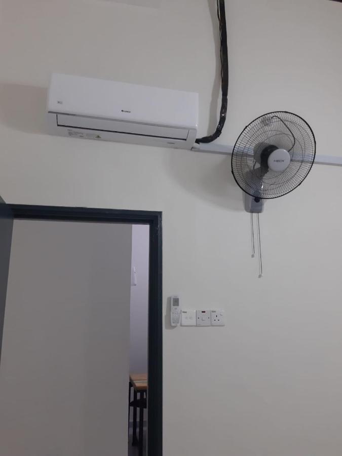Rumah Armand Melaka 4Br Fully Aircond Dış mekan fotoğraf